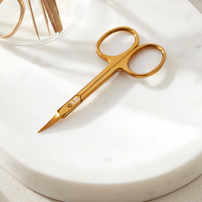 Gold Brow Scissors – Lightweight Curved Precision Tool for Brows