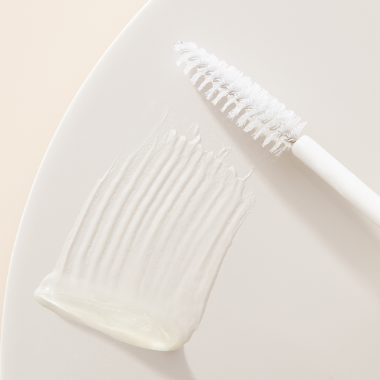 Nourishing vegan serum for brows and lashes. Strengthens, hydrates, and restores after lamination or lash lift. Daily conditioning and overnight treatment in one. Video showing bottle and opening